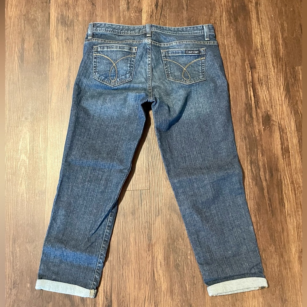 Calvin Klein cropped jeans size 10